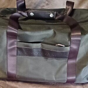 Abercrombie & Kent Large Green Duffle Bag